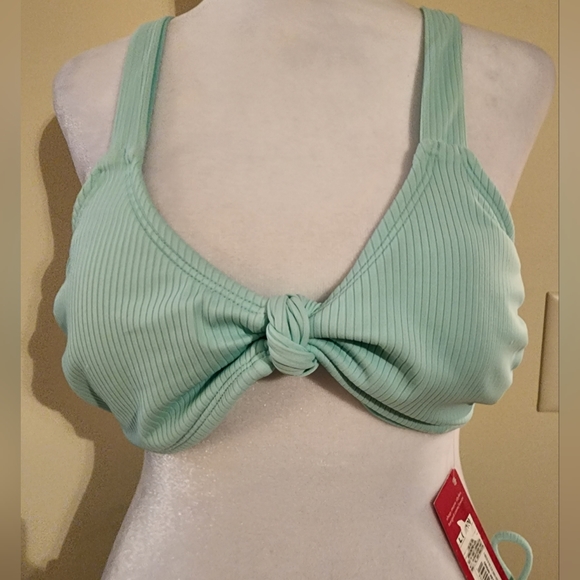 NWT 4 Piece Bikini Set (2 Tops, 1 Bottom & 1 Sarong) Junior's L/XL - Picture 2 of 13